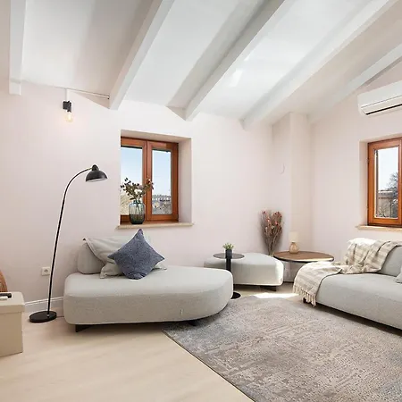 Amazing In With Sauna Сasa de vacaciones Pula