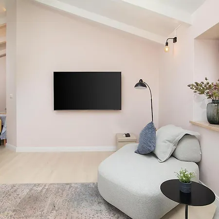 Amazing In With Sauna *