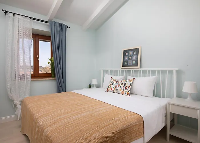 Amazing In With Sauna Pula