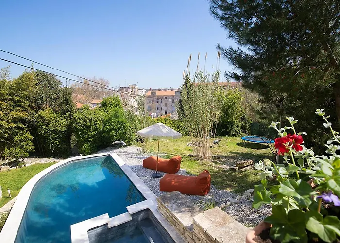 Amazing In With Sauna Ferienhaus